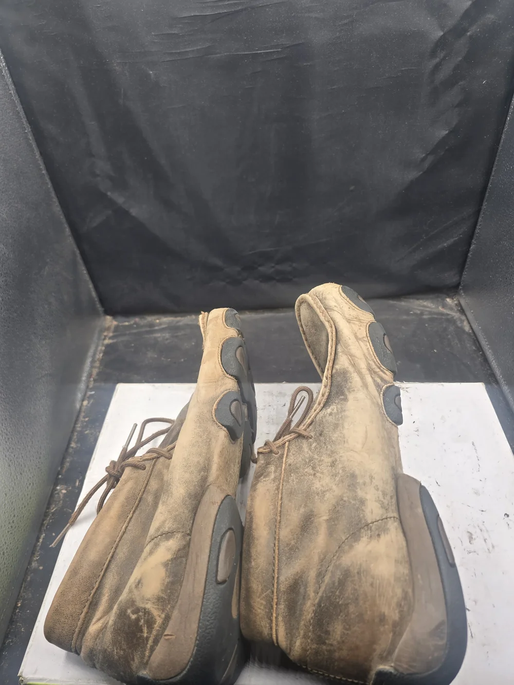 Twisted X Men's Chukka Boots in Tan Brown Suede